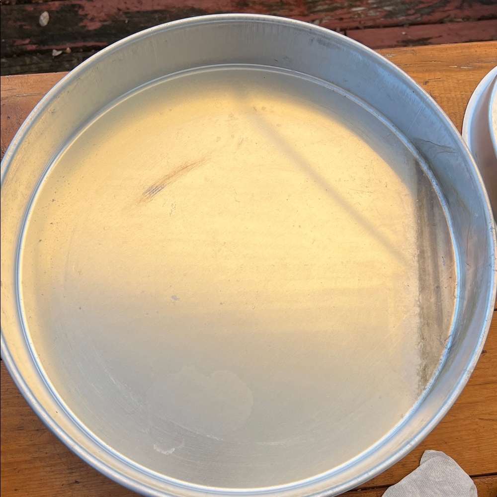 6 piece Magic Line 3 in deep wedding cake pans - Picture 7 of 7